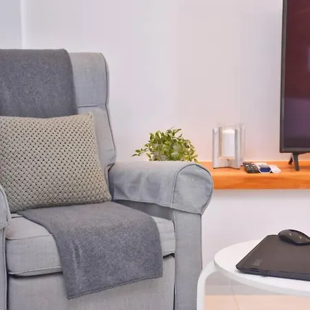 Διαμέρισμα Deluxe White Ποταμός